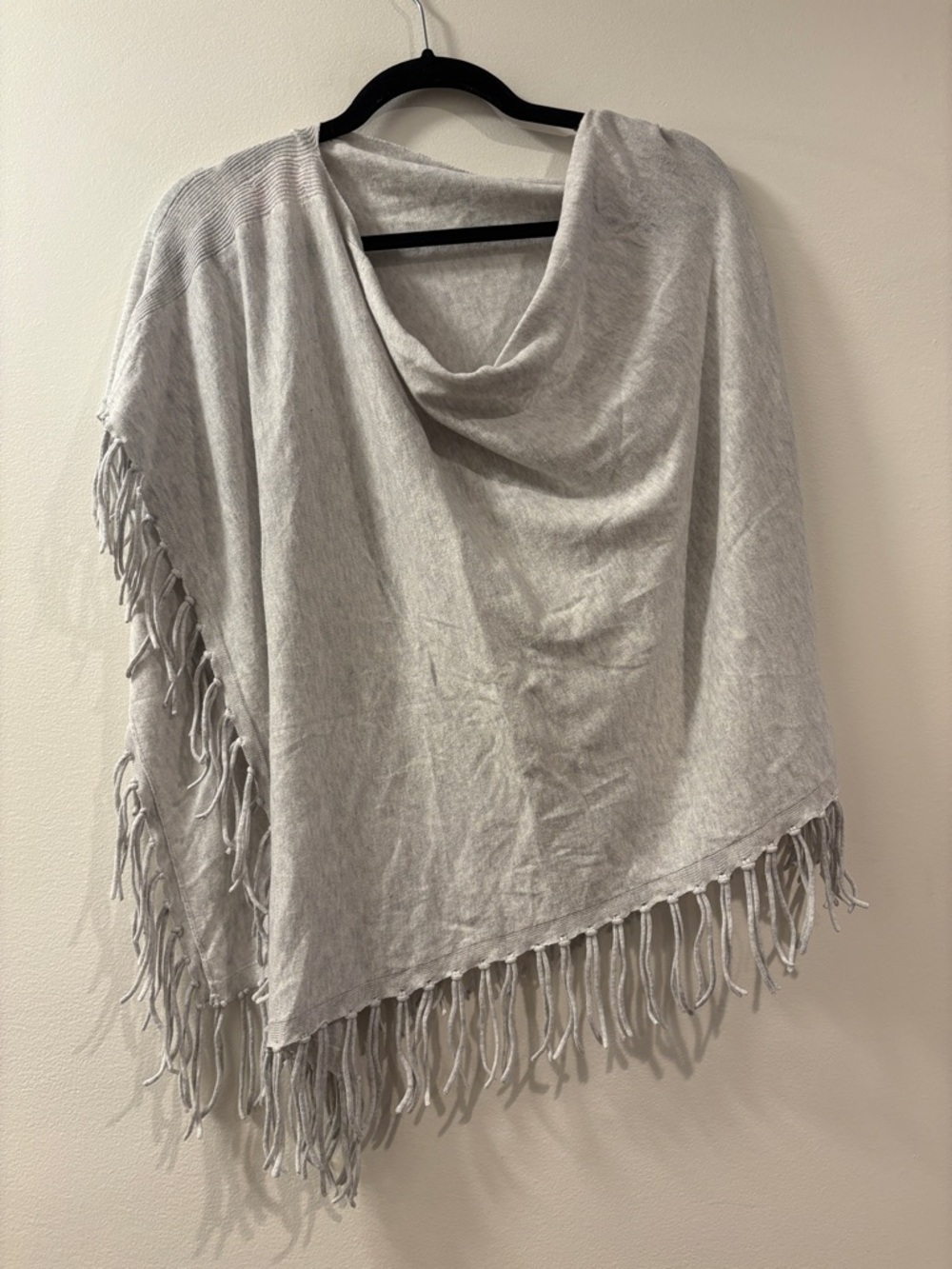 Lily Pulitzer | Light Gray Fringe Poncho